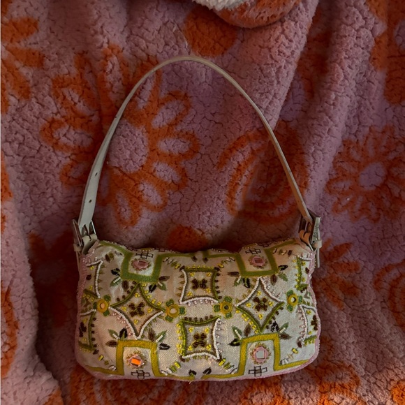 Fendi Baguette with fringe - Picture 5 of 7